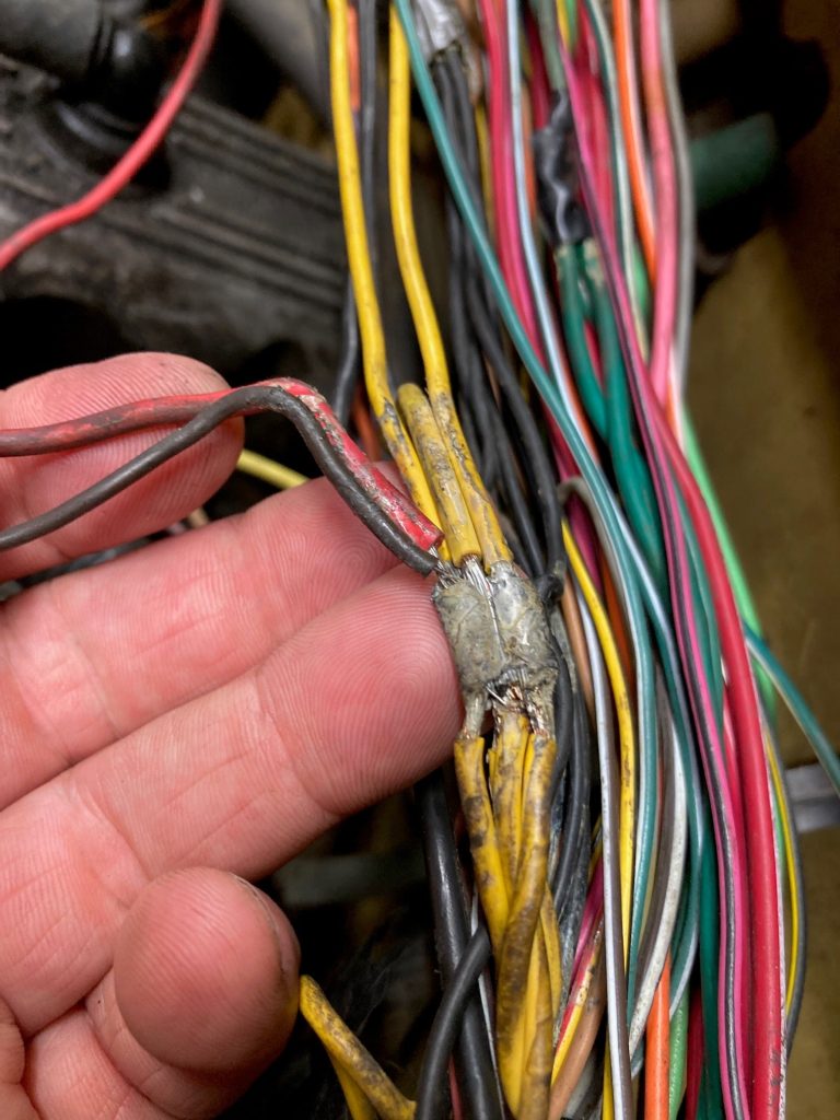 bad electrical wire splice in a vehicle wiring harness