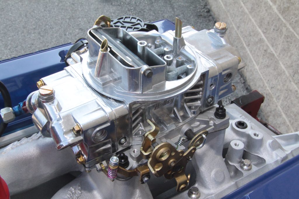 Holley Street Avenger carburetor