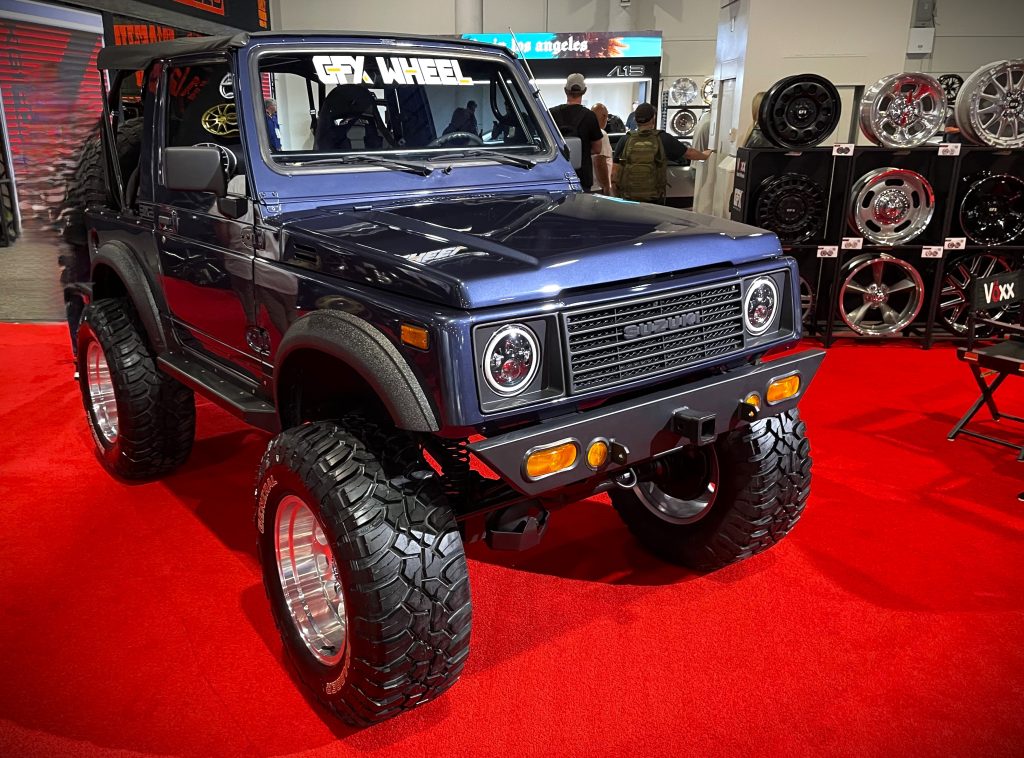 suzuki samurai on display
