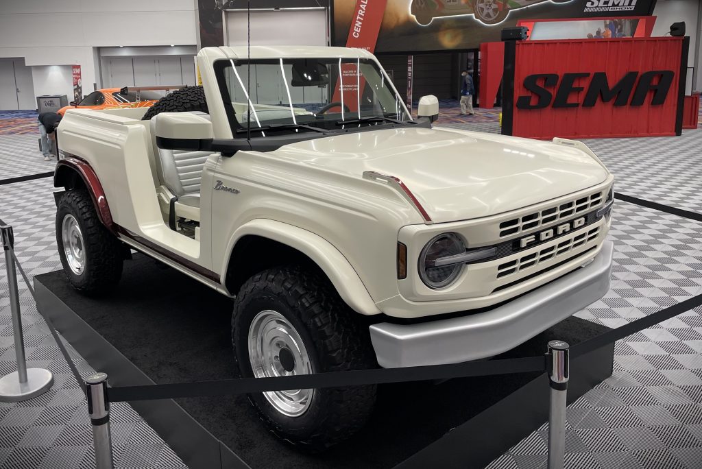 Ford Bronco Roadster Concept, Front Passenger Side