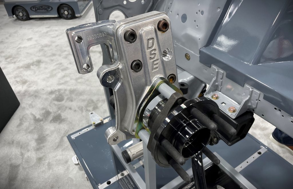 Detroit speed mustang short long arm conversion hub