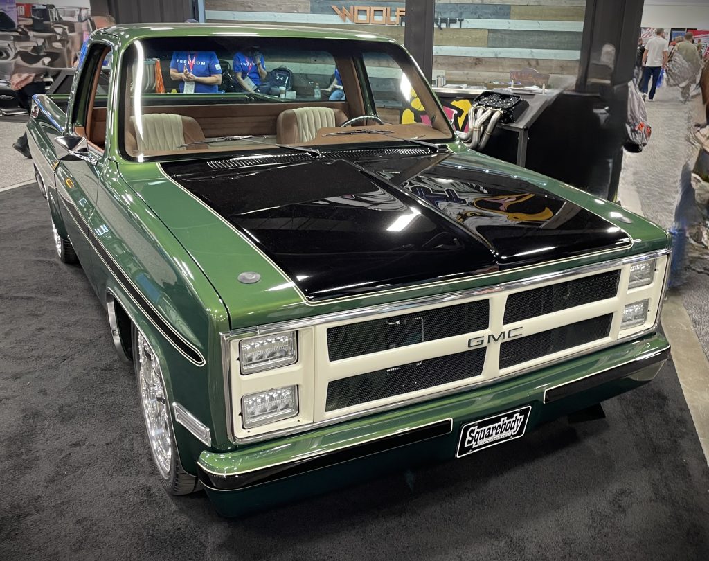 GMC Squarebody pickup truck