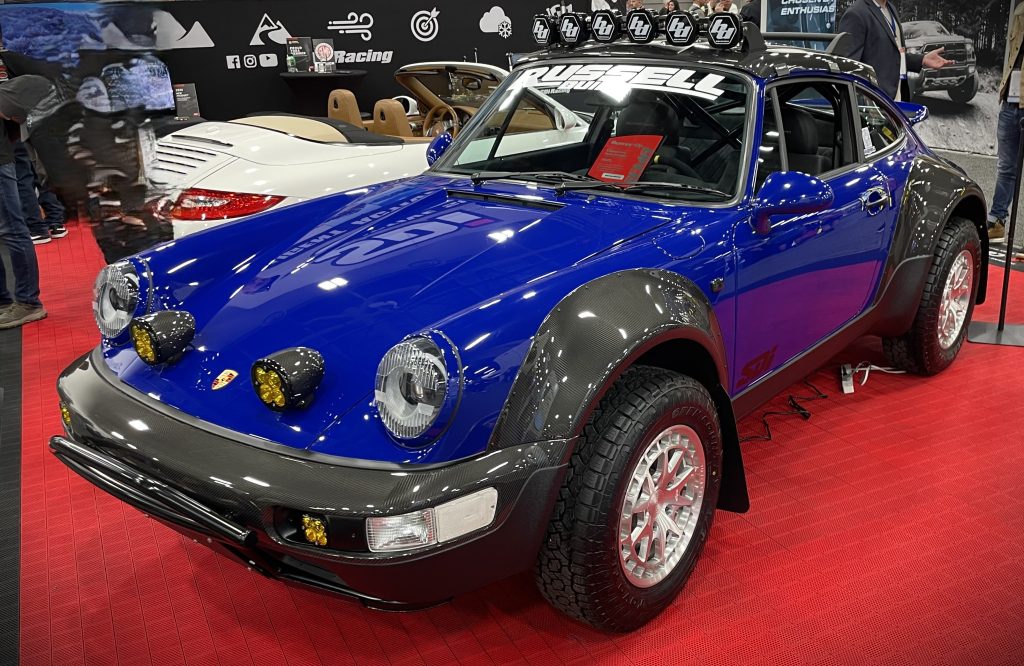 Porsche 911 custom rally car