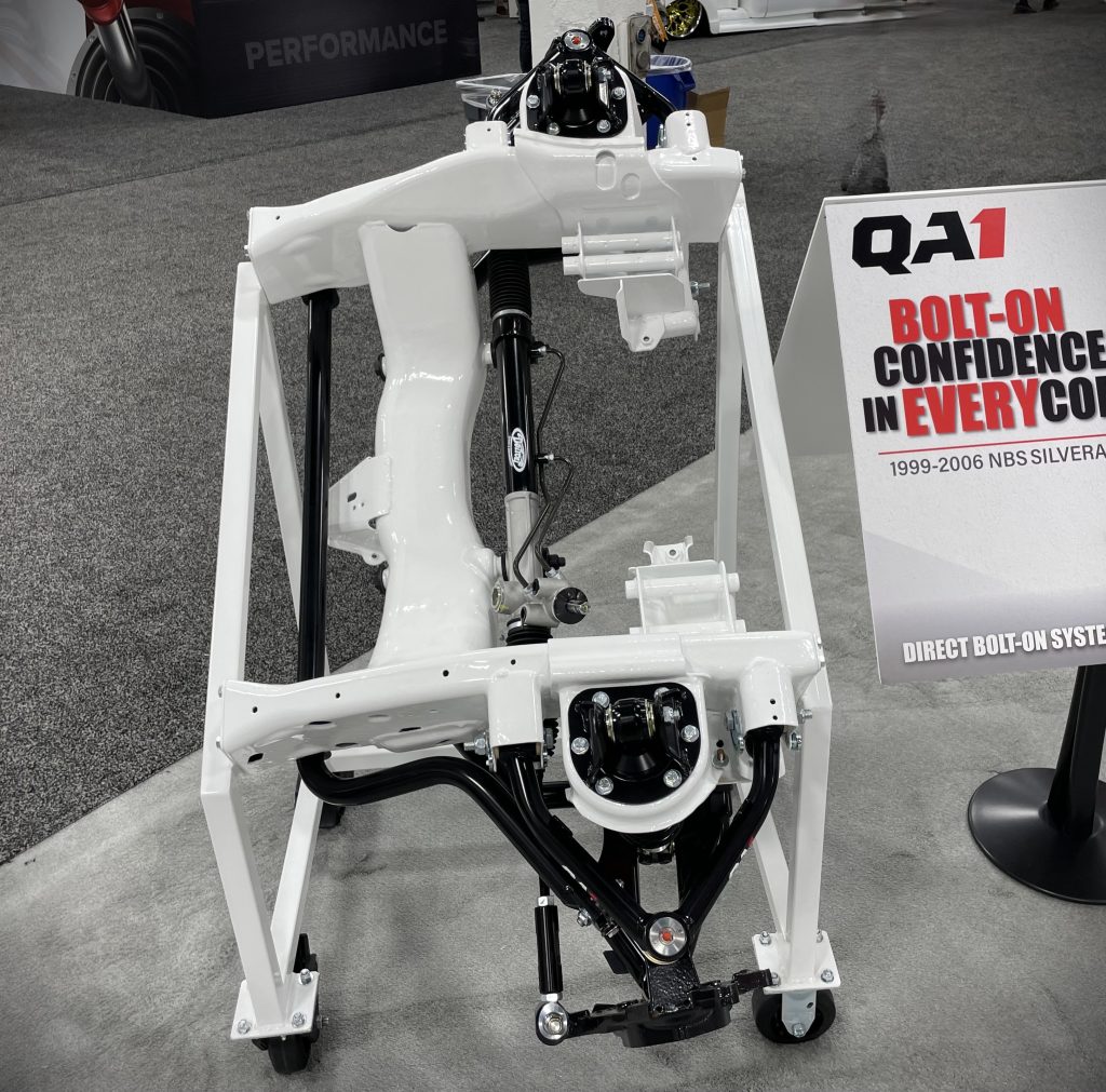 QA1 GMT800 front chassis upgrade display