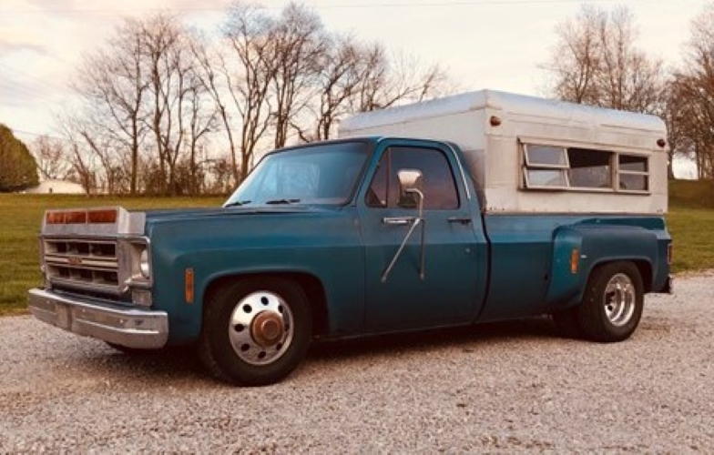 1975 GMC dually pickup