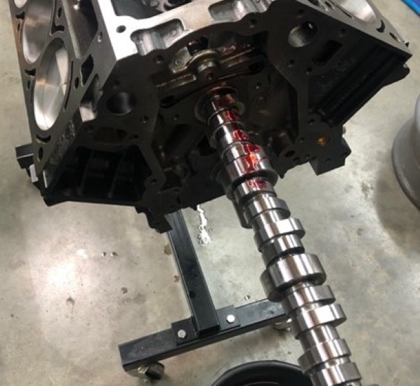 Installing camshaft in GM LS LQ4 engine