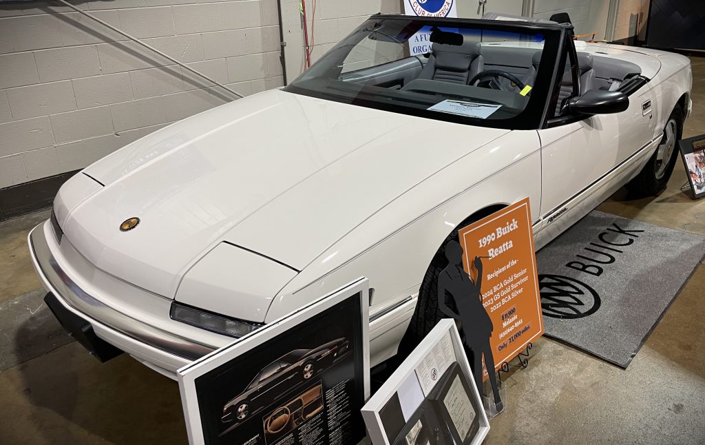 1990 Buick Reatta
