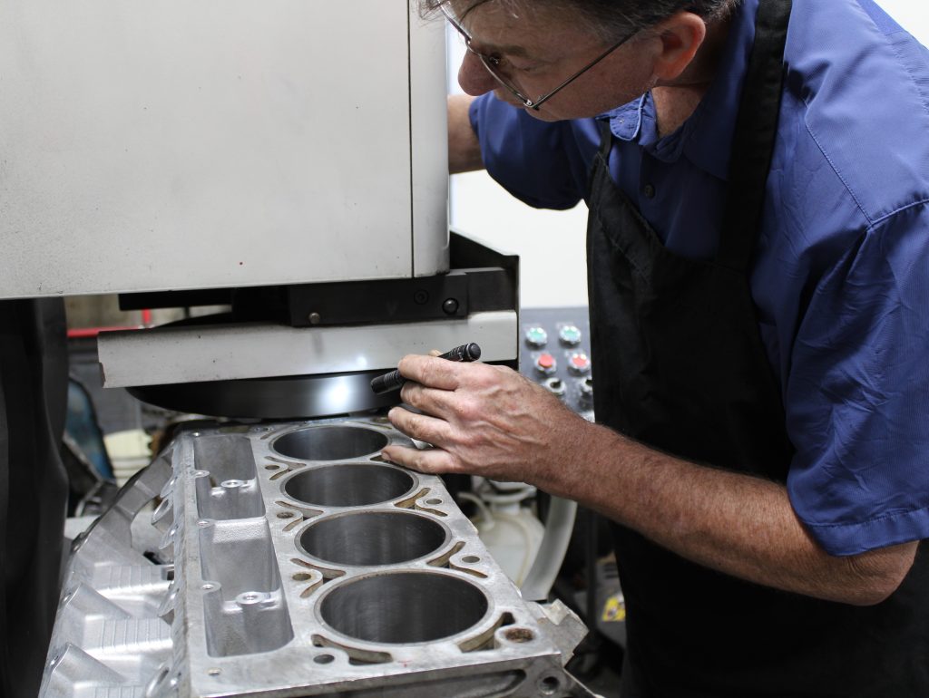 Milling GM LS1 engine block flat for better head sealing