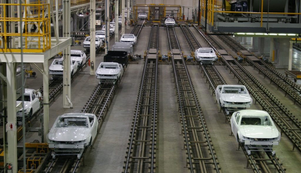 2004 Mustang bodies ready for final assembly