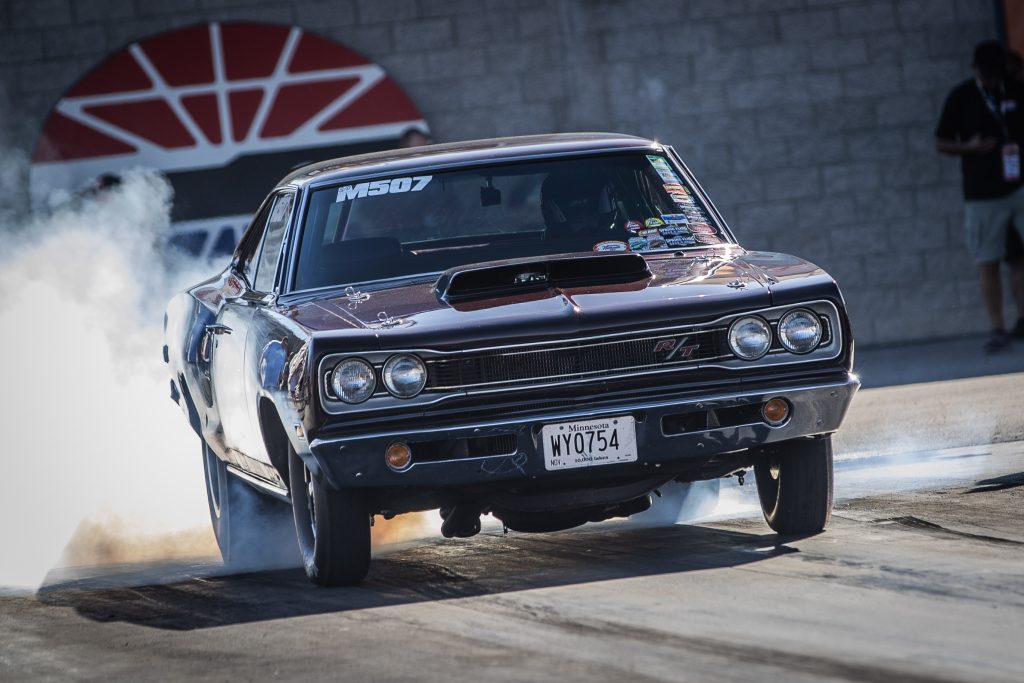 dodge coronet r/t doing a burnout at the track