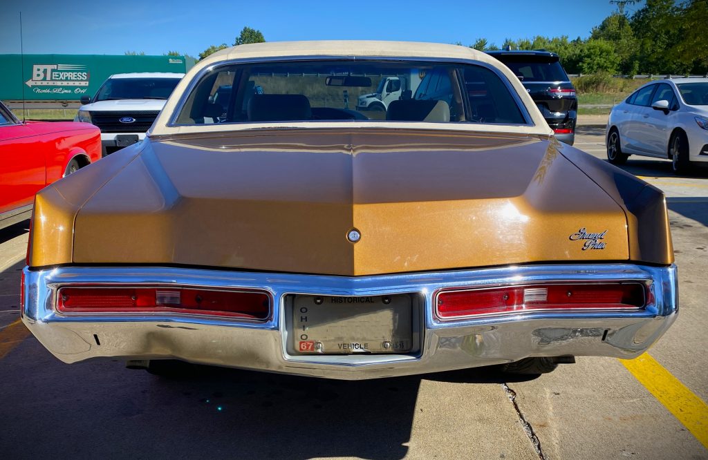 1971 Pontiac Grand Prix, rear bumper