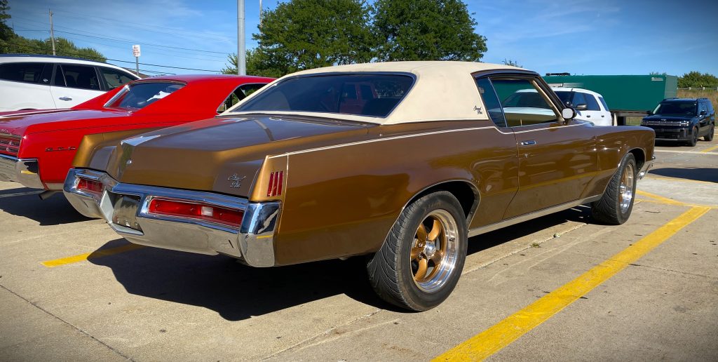 1971 Pontiac Grand Prix, rear passenger side