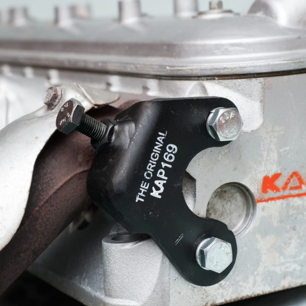 Kral Auto Parts Manifold Stud Repair Clamp installed