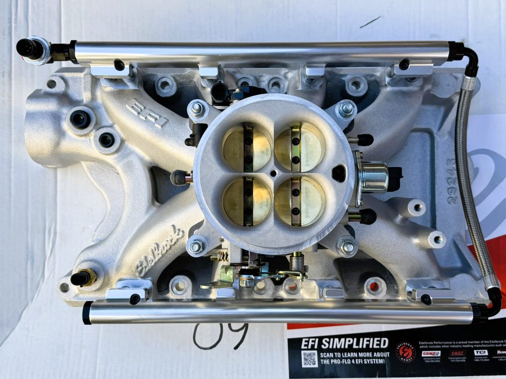 Edelbrock Pro Flo EFI Manifold, top view