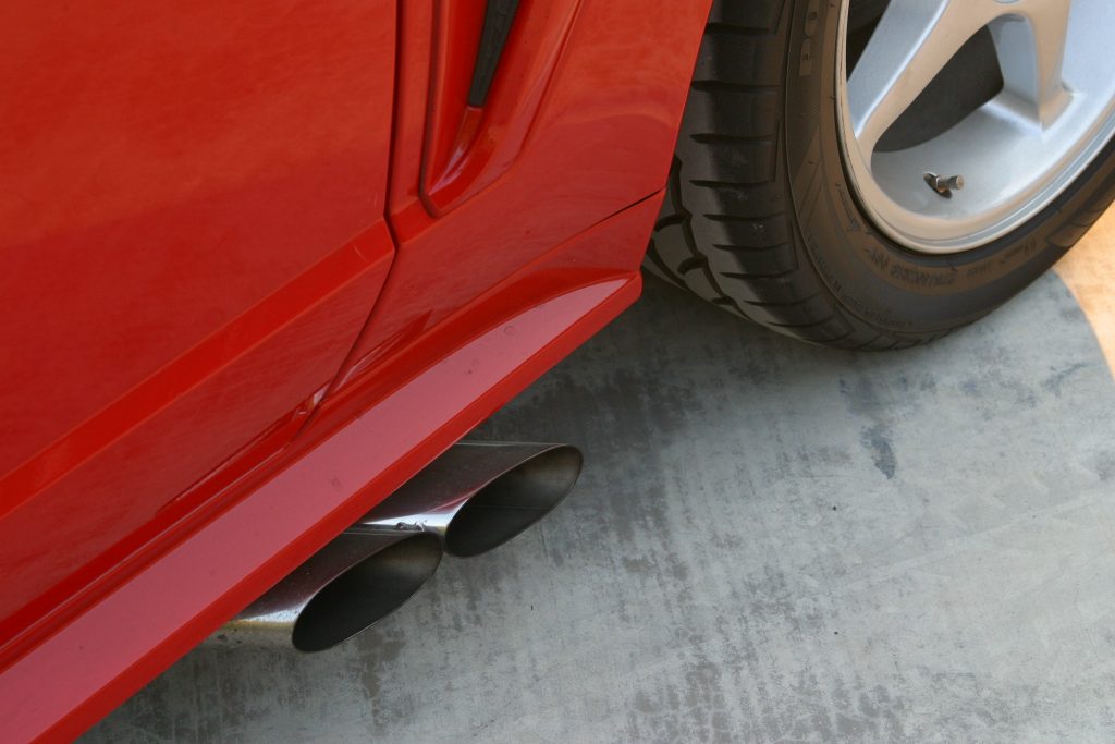 2000 Mustang Cobra R side exit exhaust