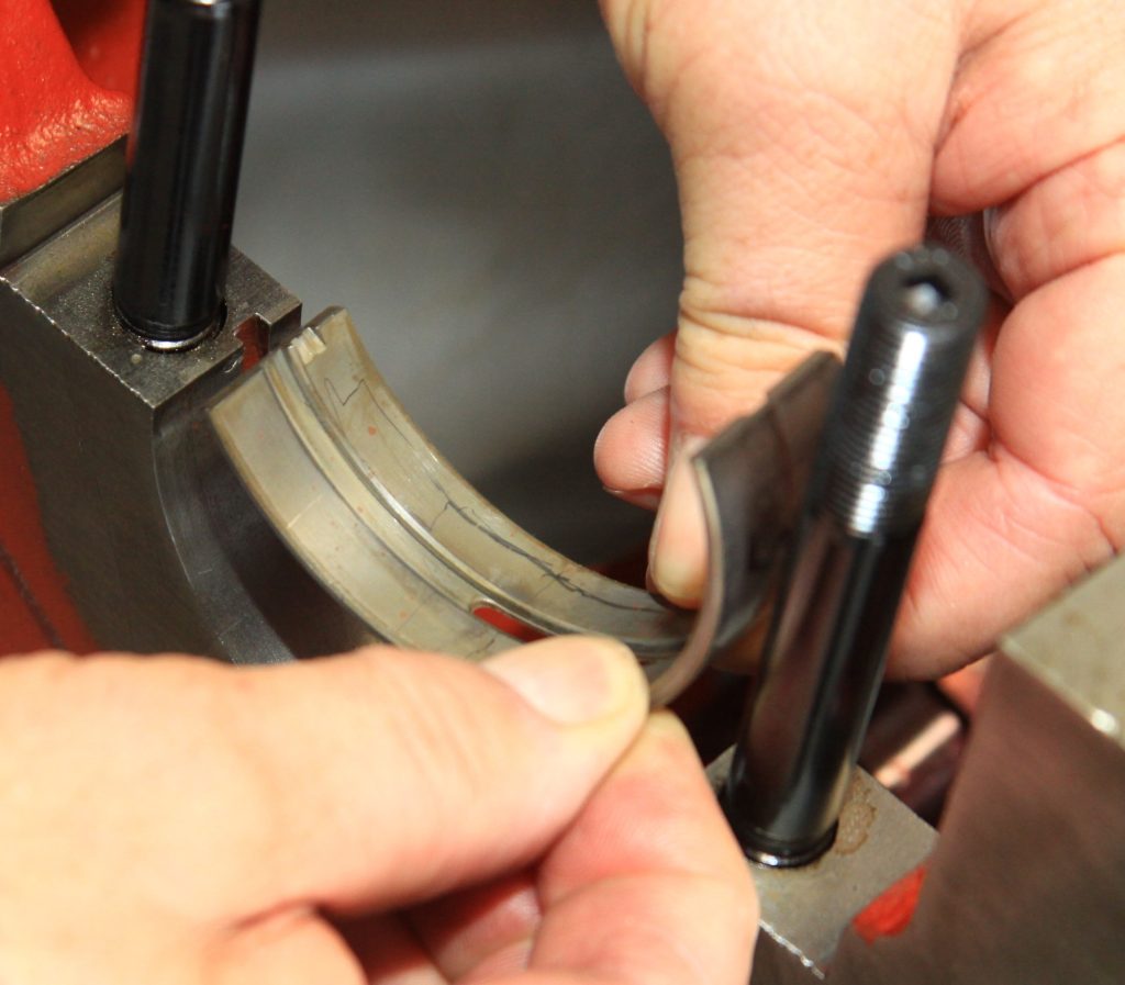 Installing main bearing in Ford FE engine block